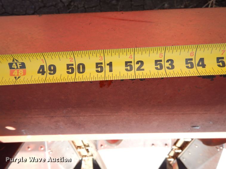 image for item DN6325 Corn head