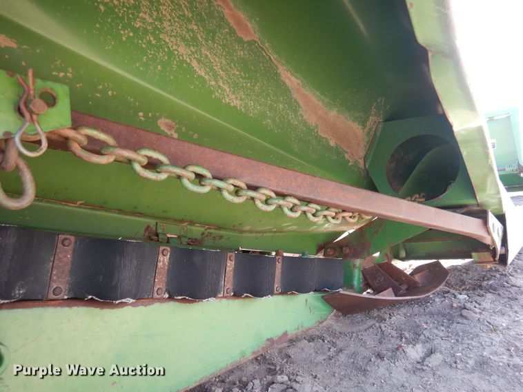 image for item DN6326 (2) John Deere 853A all-crop heads