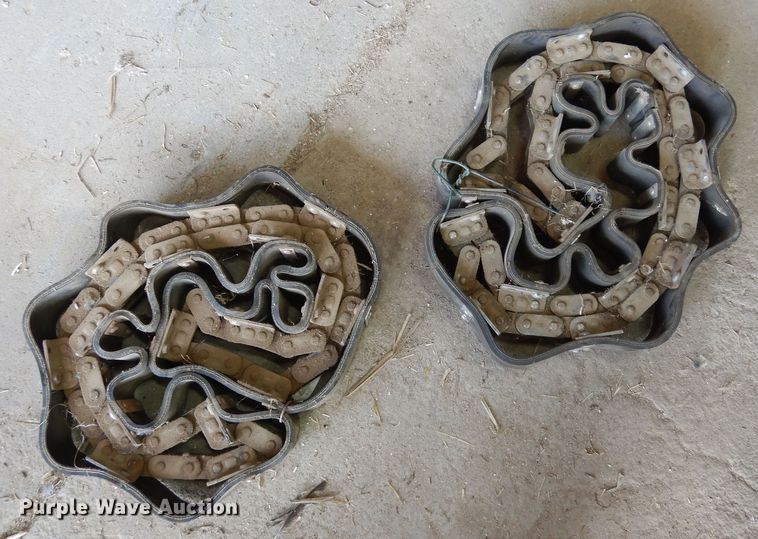 image for item DN6326 (2) John Deere 853A all-crop heads