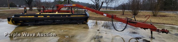 image for item DO3563 New Holland 1475  swather / windrower