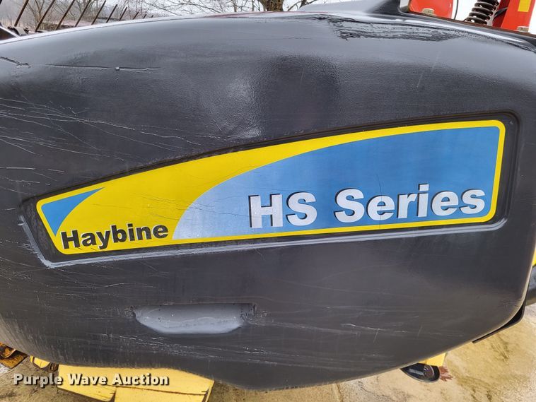 image for item DO3563 New Holland 1475  swather / windrower