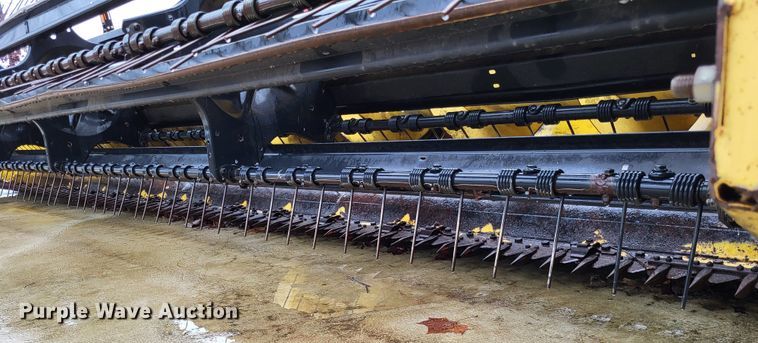 image for item DO3563 New Holland 1475  swather / windrower