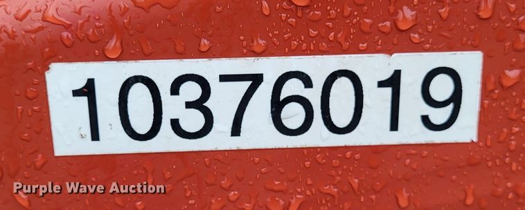 image for item DO3563 New Holland 1475  swather / windrower