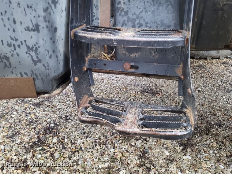 image for item DO3564 New Holland T6070  MFWD tractor