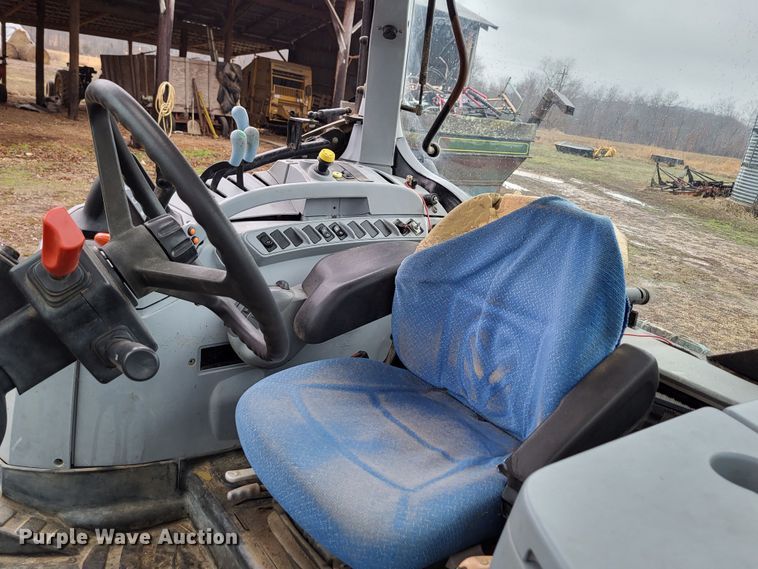 image for item DO3564 New Holland T6070  MFWD tractor