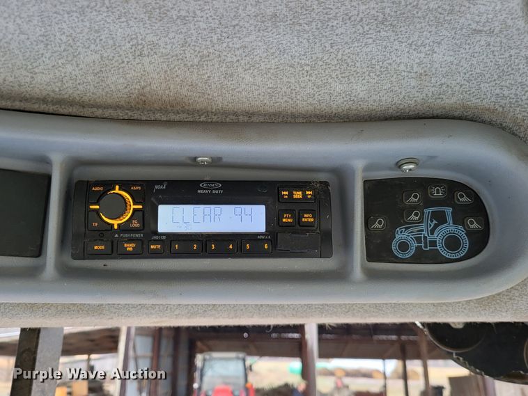 image for item DO3564 New Holland T6070  MFWD tractor