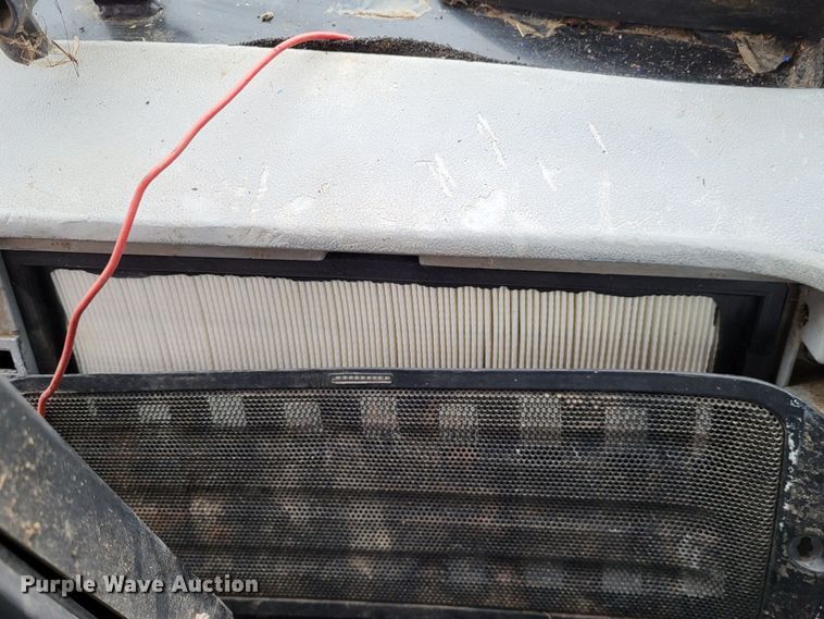 image for item DO3564 New Holland T6070  MFWD tractor