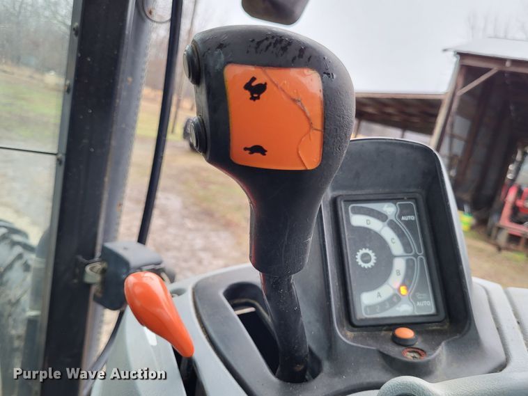 image for item DO3564 New Holland T6070  MFWD tractor