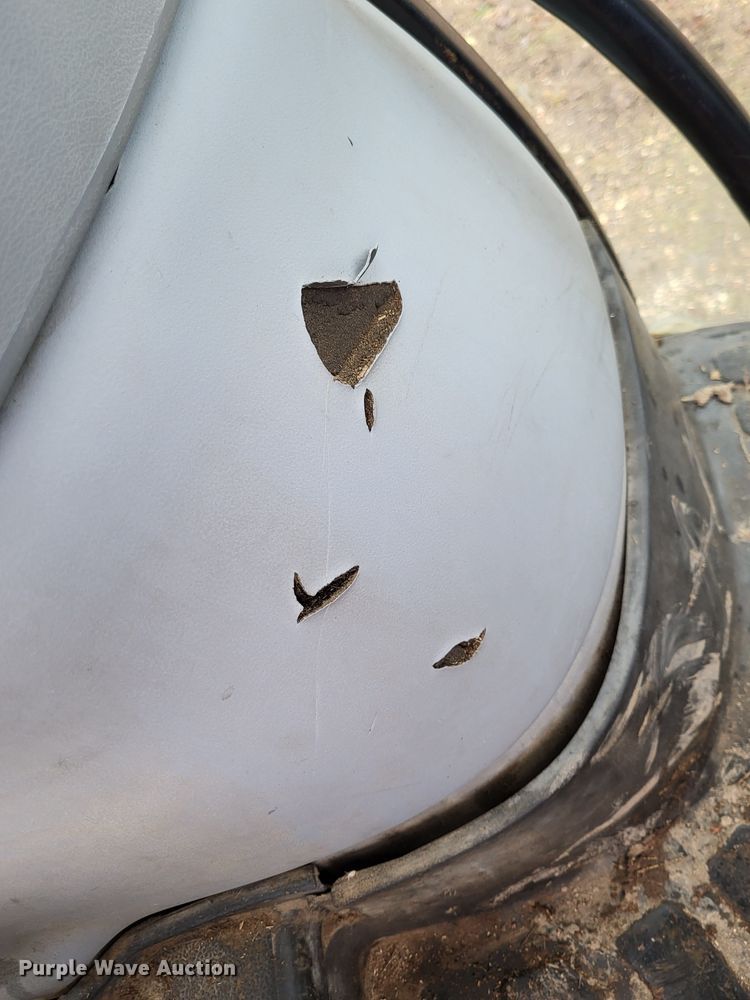 image for item DO3564 New Holland T6070  MFWD tractor