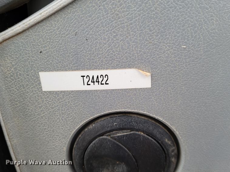 image for item DO3564 New Holland T6070  MFWD tractor