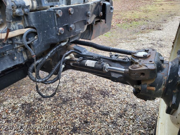 image for item DO3564 New Holland T6070  MFWD tractor