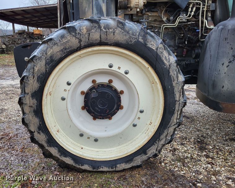 image for item DO3564 New Holland T6070  MFWD tractor