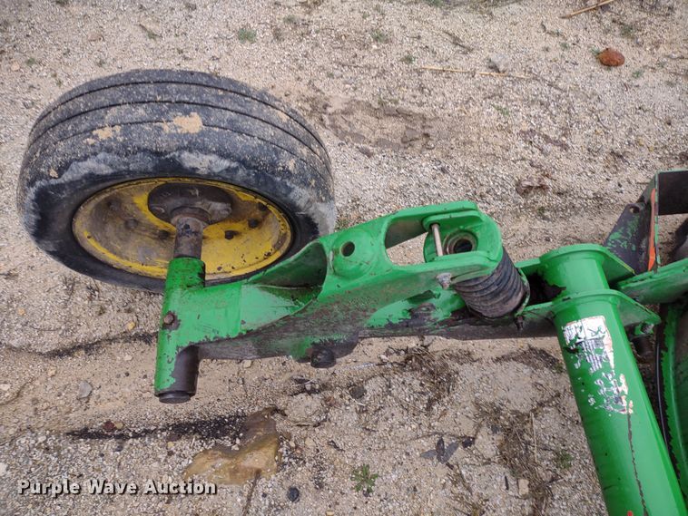 image for item DR8273 John Deere HX15  batwing rotary mower