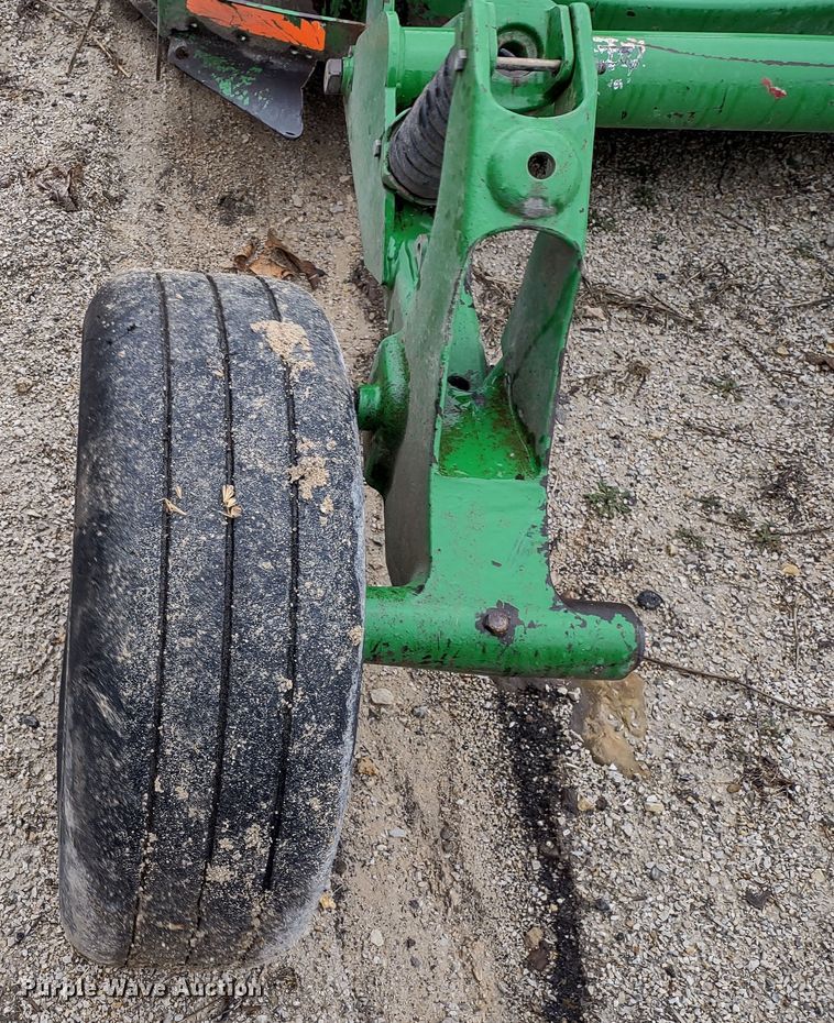 image for item DR8273 John Deere HX15  batwing rotary mower