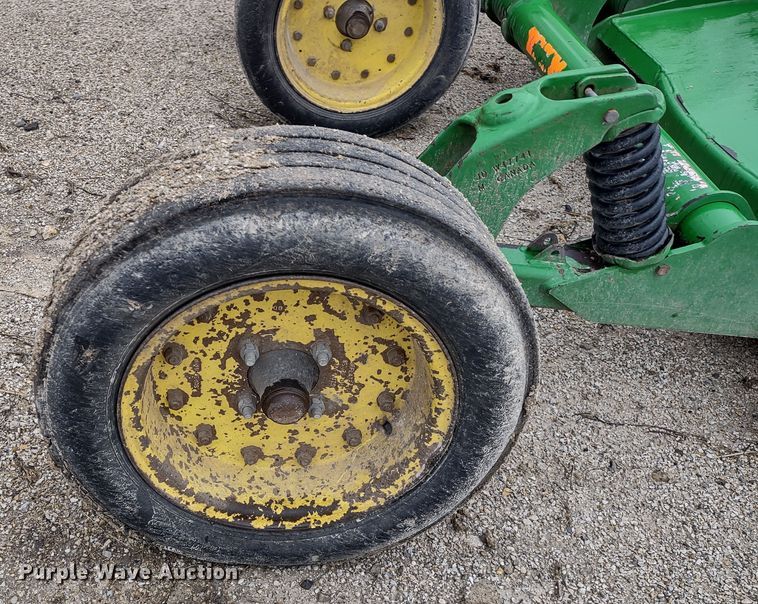 image for item DR8273 John Deere HX15  batwing rotary mower