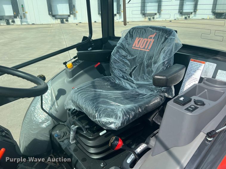 image for item DS2843 Kioti CK3510  MFWD tractor