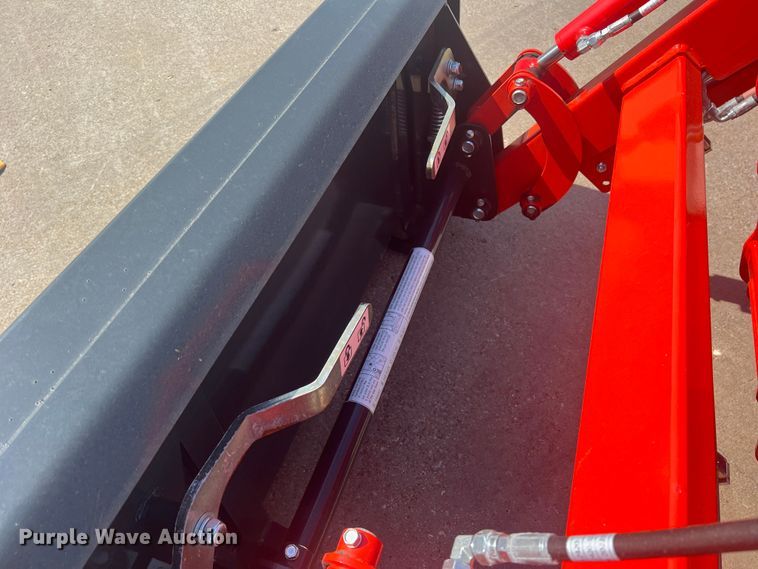 image for item DS2844 Kioti CS2220H  MFWD tractor