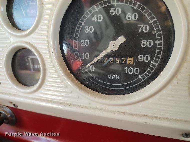 image for item GP9604 1970 Ford F600  grain truck