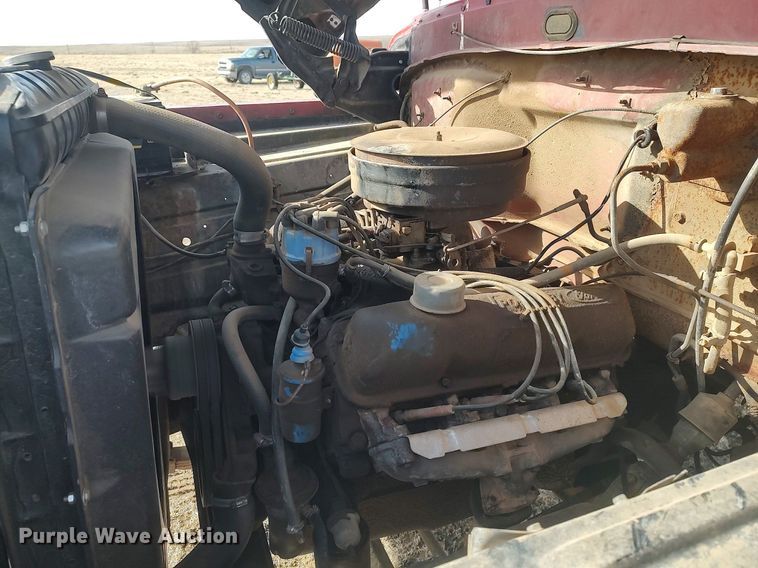 image for item GP9604 1970 Ford F600  grain truck