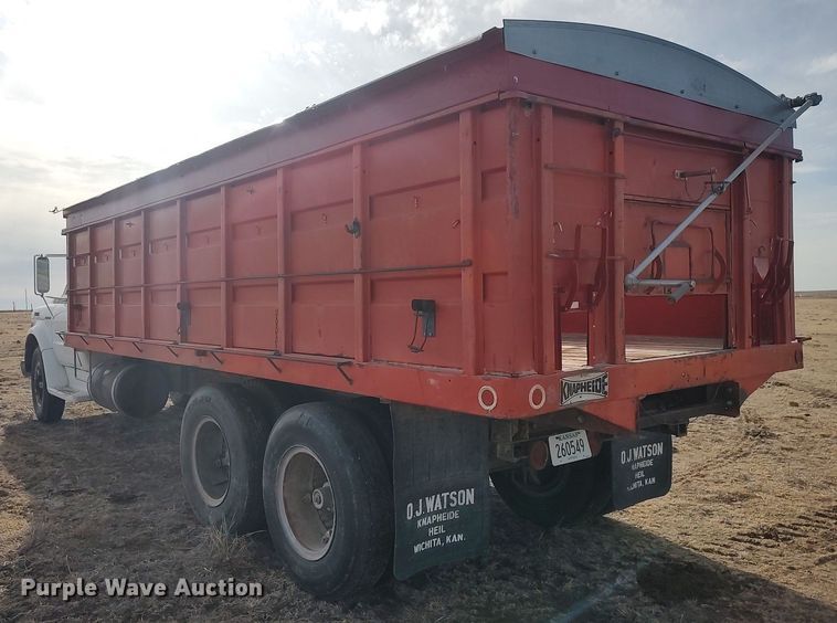 image for item GP9605 1970 Chevrolet C60  grain truck