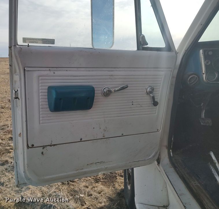 image for item GP9605 1970 Chevrolet C60  grain truck