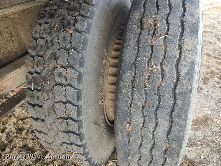 image for item GP9605 1970 Chevrolet C60  grain truck