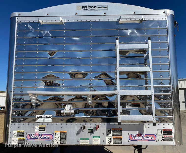 image for item HN9813 2009 Wilson DWH-501 PaceSetter  Ag Hopper grain trailer