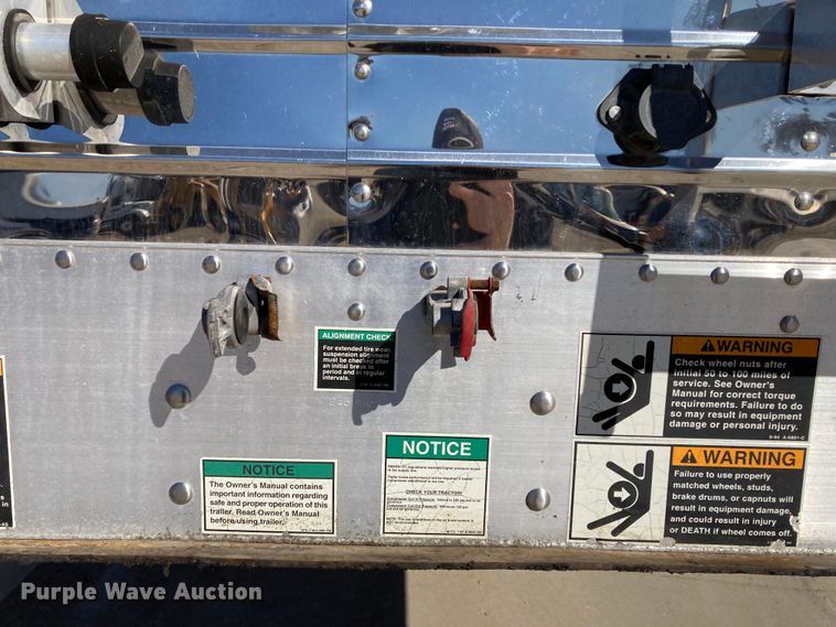 image for item HN9813 2009 Wilson DWH-501 PaceSetter  Ag Hopper grain trailer