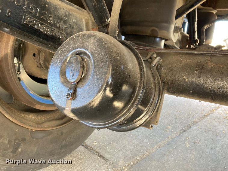 image for item HN9813 2009 Wilson DWH-501 PaceSetter  Ag Hopper grain trailer