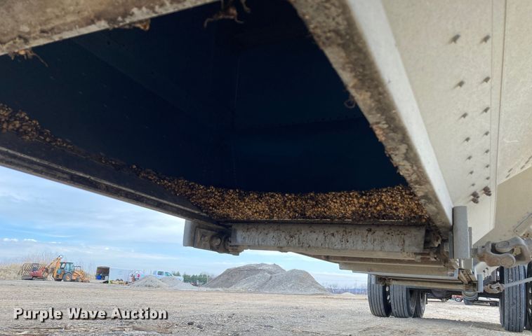image for item HN9818 2000 Timpte Super Hopper  grain trailer