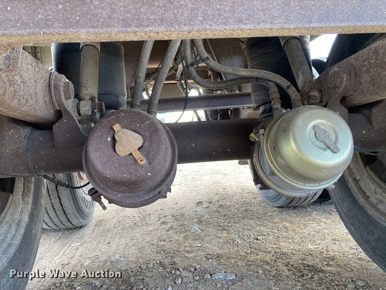 image for item HN9818 2000 Timpte Super Hopper  grain trailer