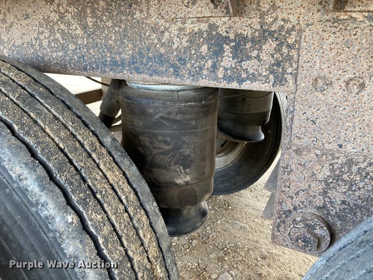 image for item HN9818 2000 Timpte Super Hopper  grain trailer