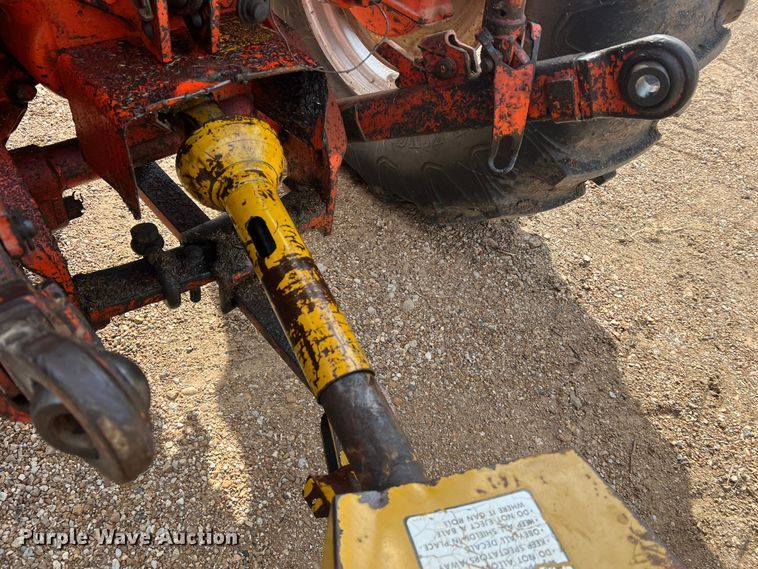 image for item JL9337 Vermeer 605F  round baler