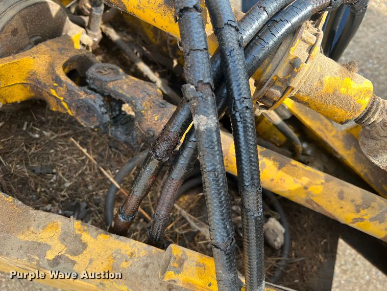 image for item JL9337 Vermeer 605F  round baler