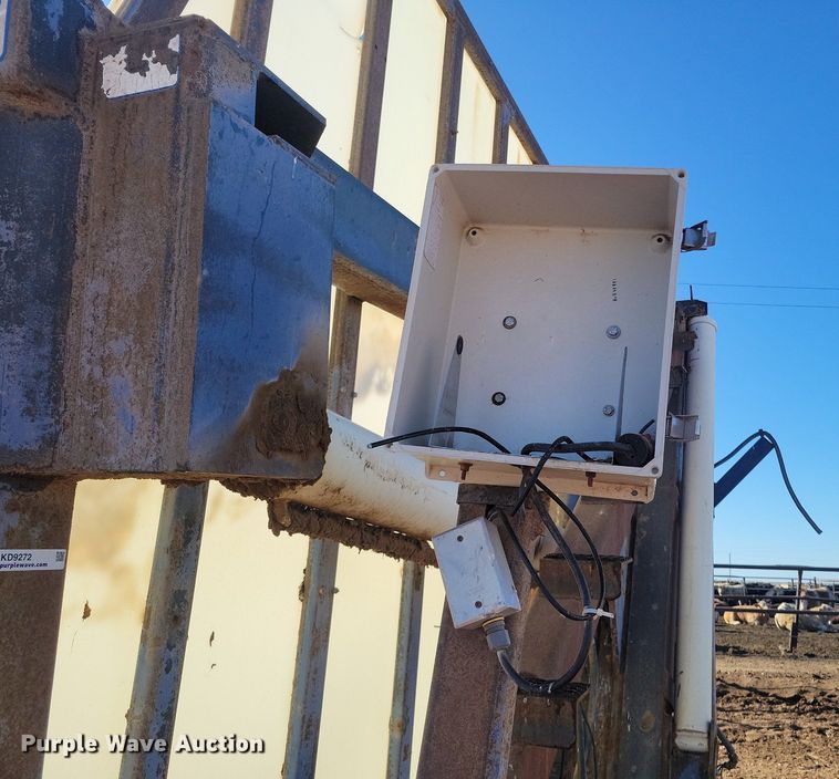 image for item KD9272 The Batch Box  feed mixer