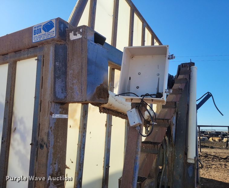 image for item KD9272 The Batch Box  feed mixer