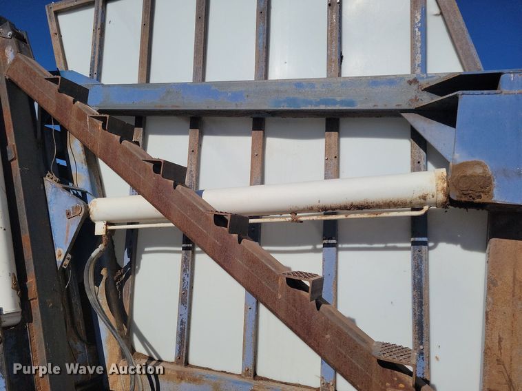 image for item KD9272 The Batch Box  feed mixer