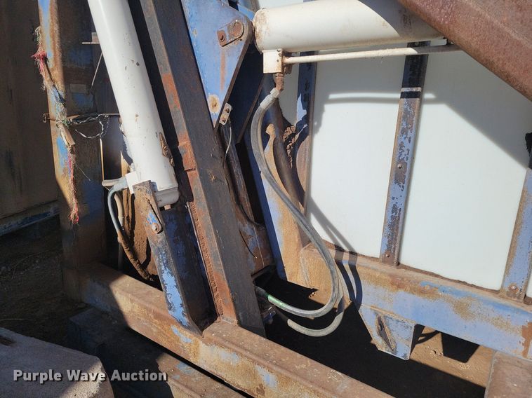 image for item KD9272 The Batch Box  feed mixer