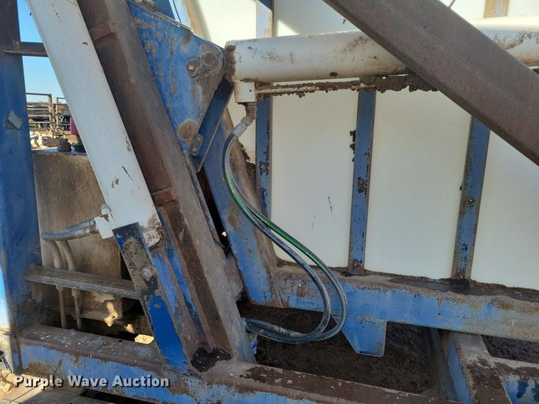 image for item KD9273 The Batch Box  feed mixer