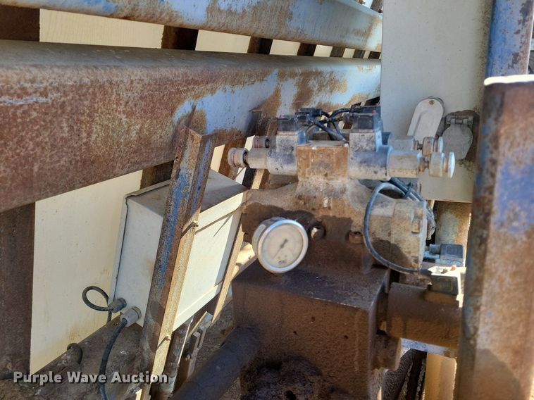 image for item KD9273 The Batch Box  feed mixer