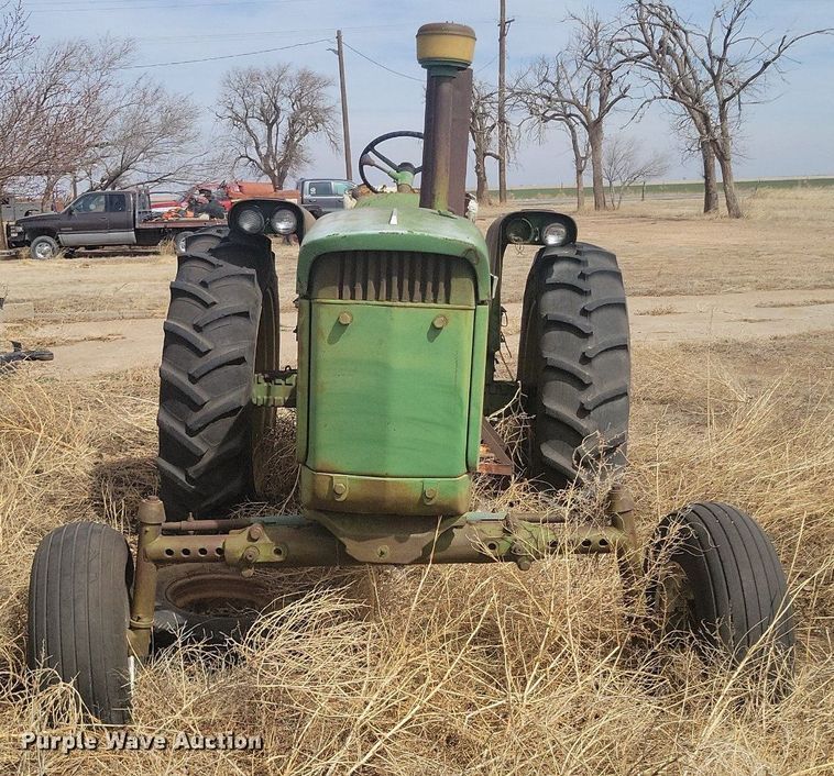 image for item KD9275 John Deere 3010  tractor