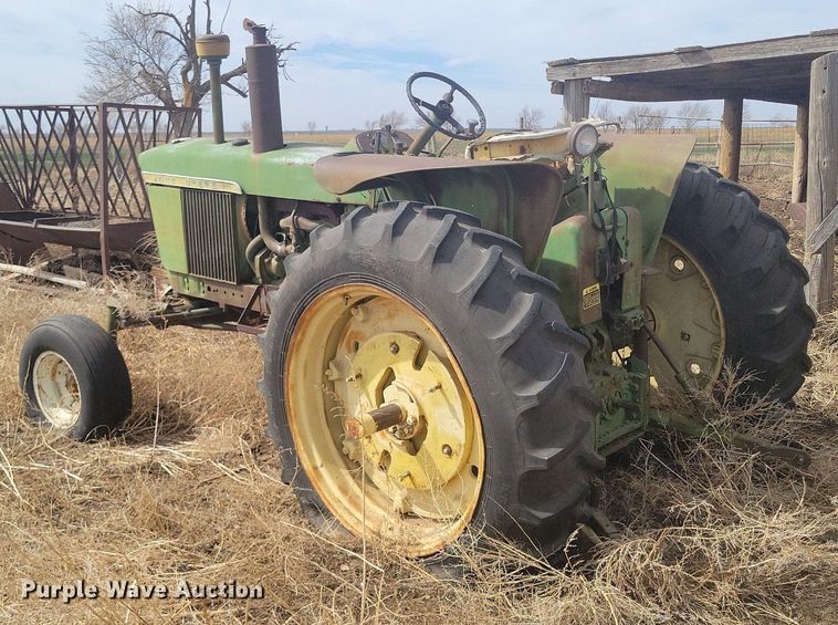 image for item KD9275 John Deere 3010  tractor