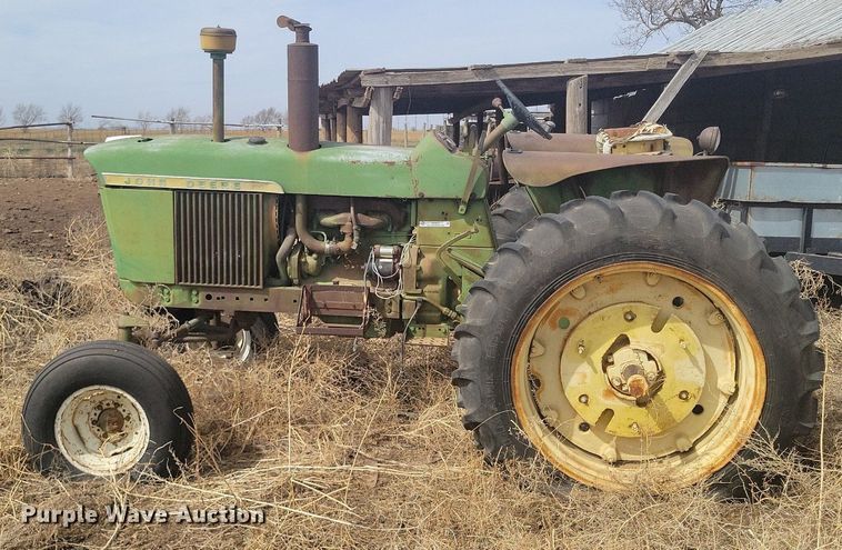 image for item KD9275 John Deere 3010  tractor