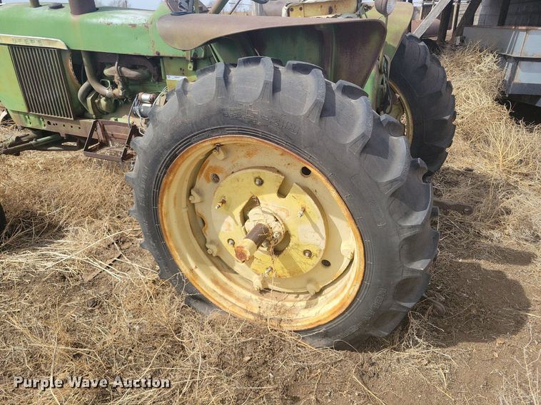 image for item KD9275 John Deere 3010  tractor
