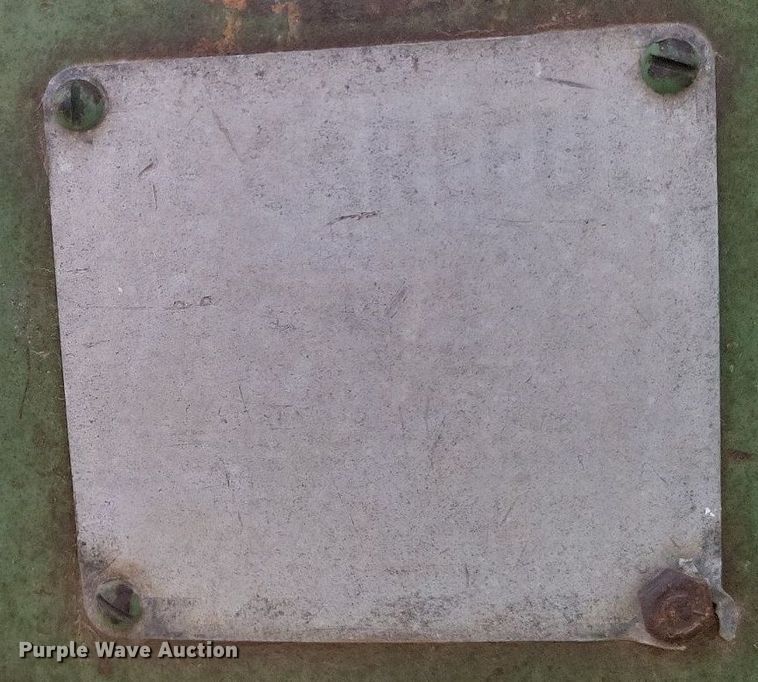 image for item KD9275 John Deere 3010  tractor