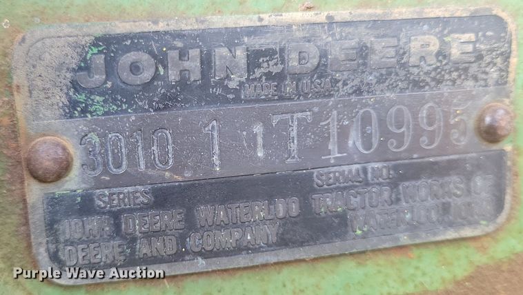 image for item KD9275 John Deere 3010  tractor