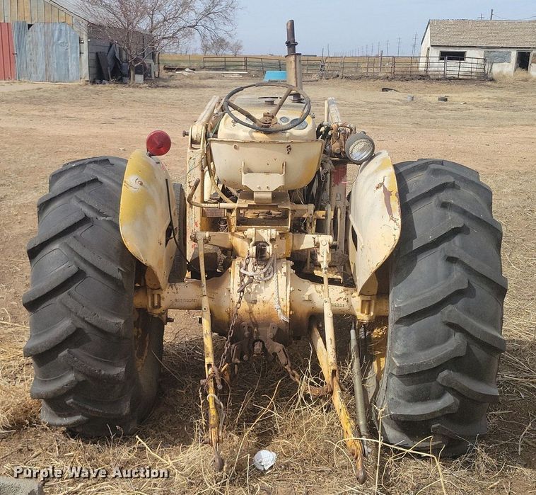 image for item KD9277 Massey Ferguson  tractor