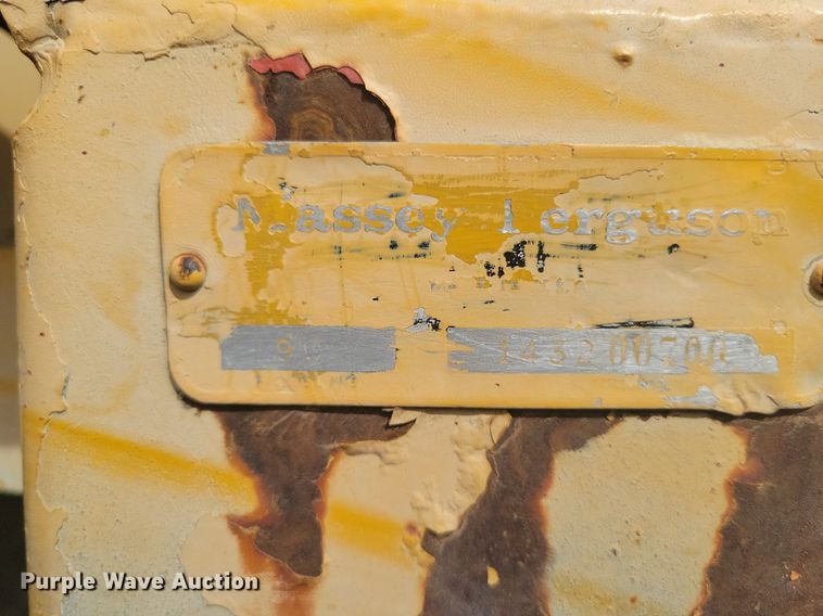 image for item KD9277 Massey Ferguson  tractor