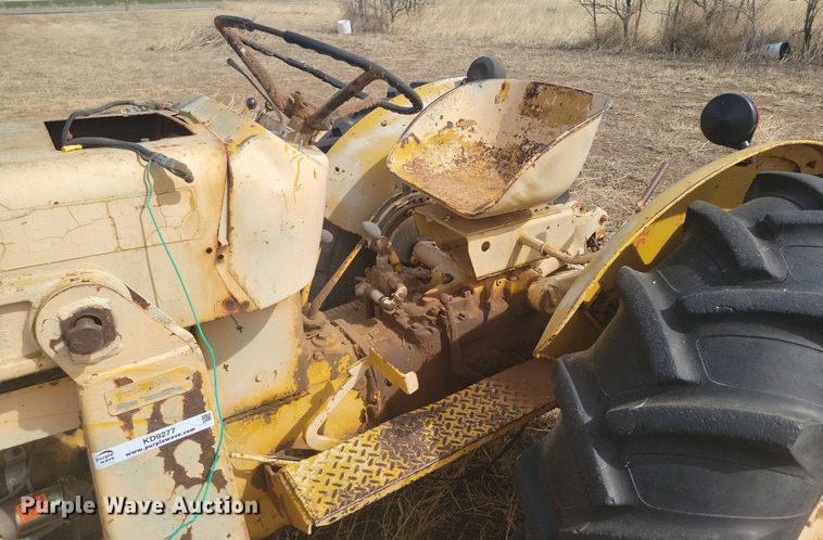 image for item KD9277 Massey Ferguson  tractor