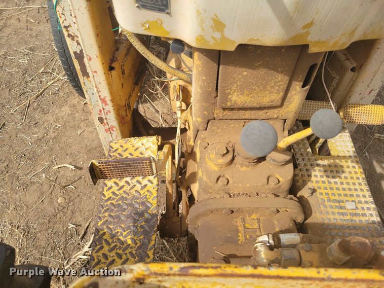 image for item KD9277 Massey Ferguson  tractor